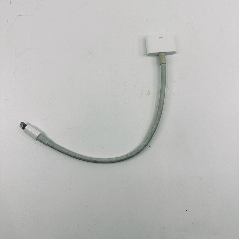 Genuine Apple Lightning to 30-pin Adapter Cable 0.2m MD824AM/A iPod Dock Speaker